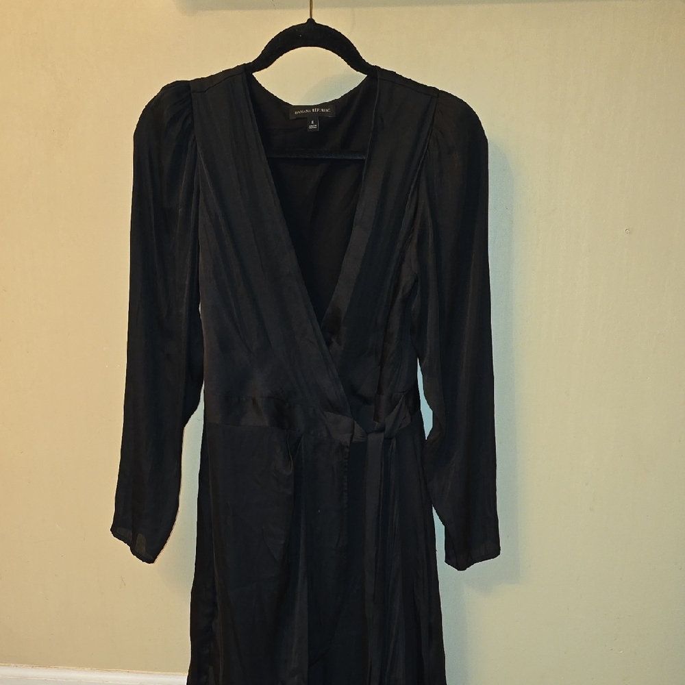 Banana Republic Black V-Neck Dress